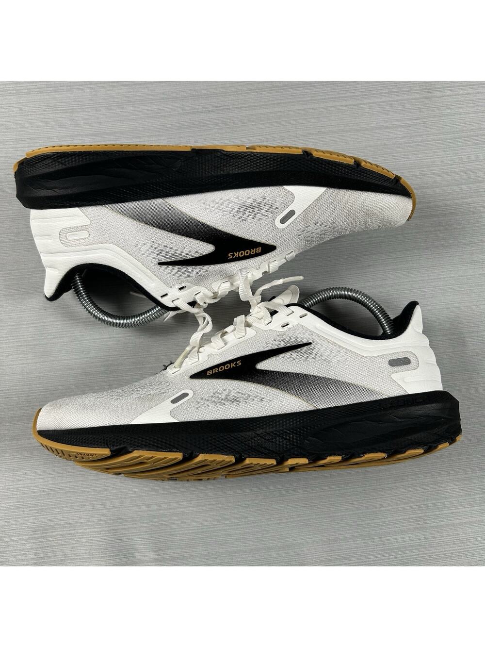 Brooks Women's White, Black & Gum Athletic Running Shoes